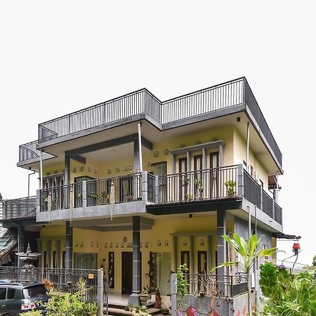 Oyo 91228 Griya Siena Hotell Munduk Eksteriør bilde