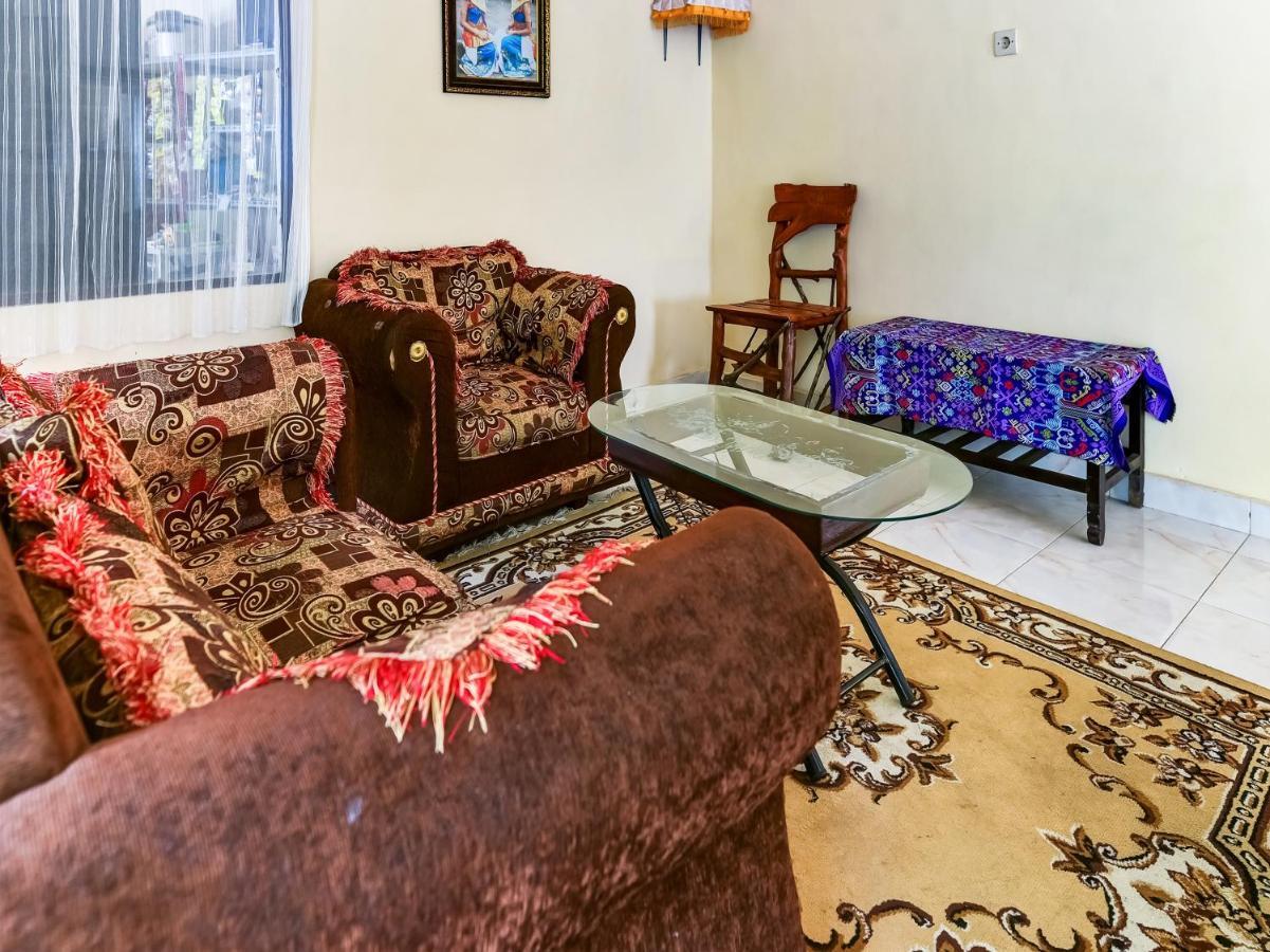 Oyo 91228 Griya Siena Hotell Munduk Eksteriør bilde